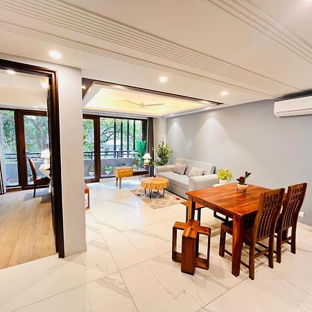 Hotel Gianmala Residency South Extension Near Aiims Delhi นิวเดลี ภายนอก รูปภาพ