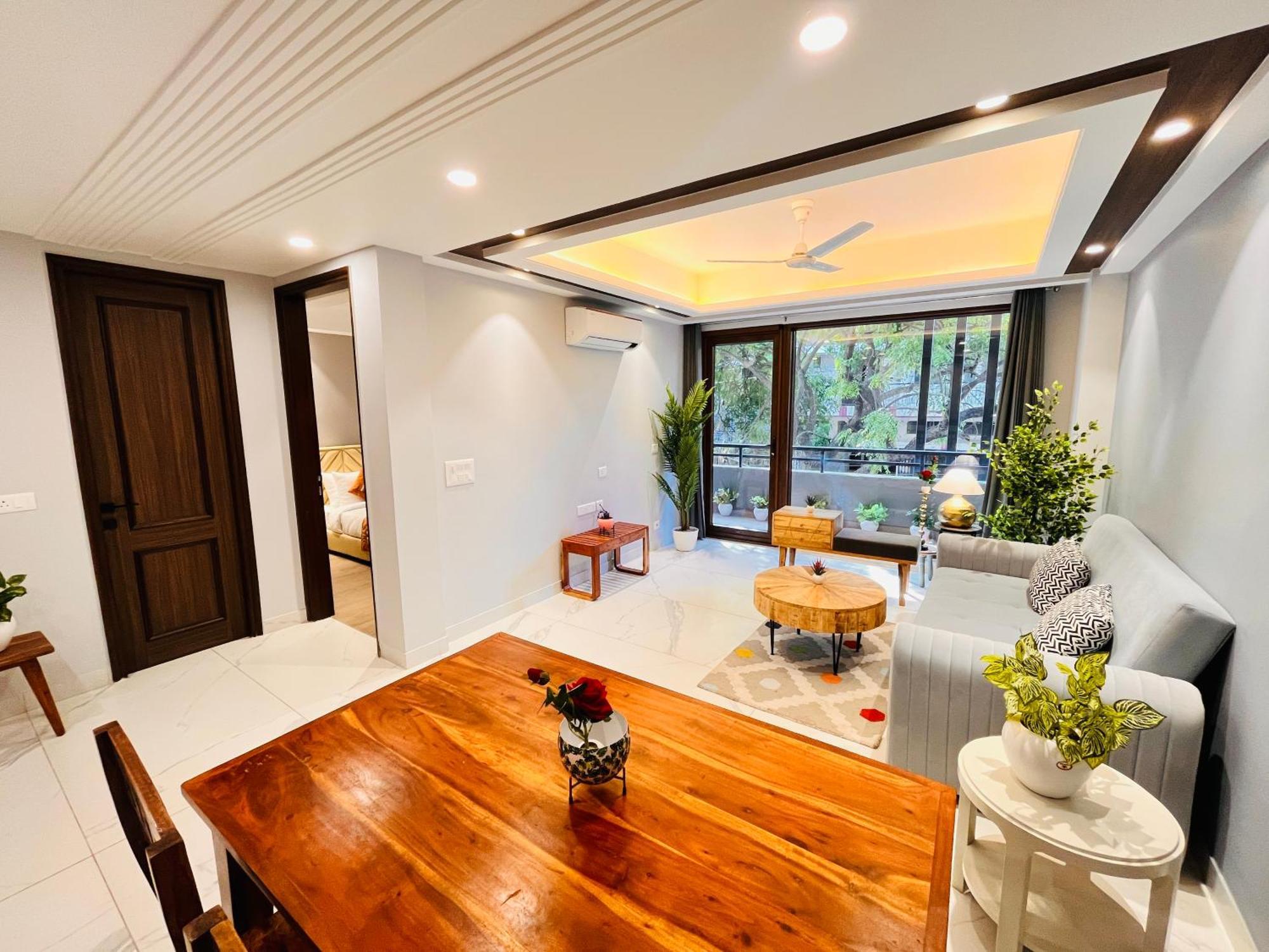 Hotel Gianmala Residency South Extension Near Aiims Delhi นิวเดลี ภายนอก รูปภาพ