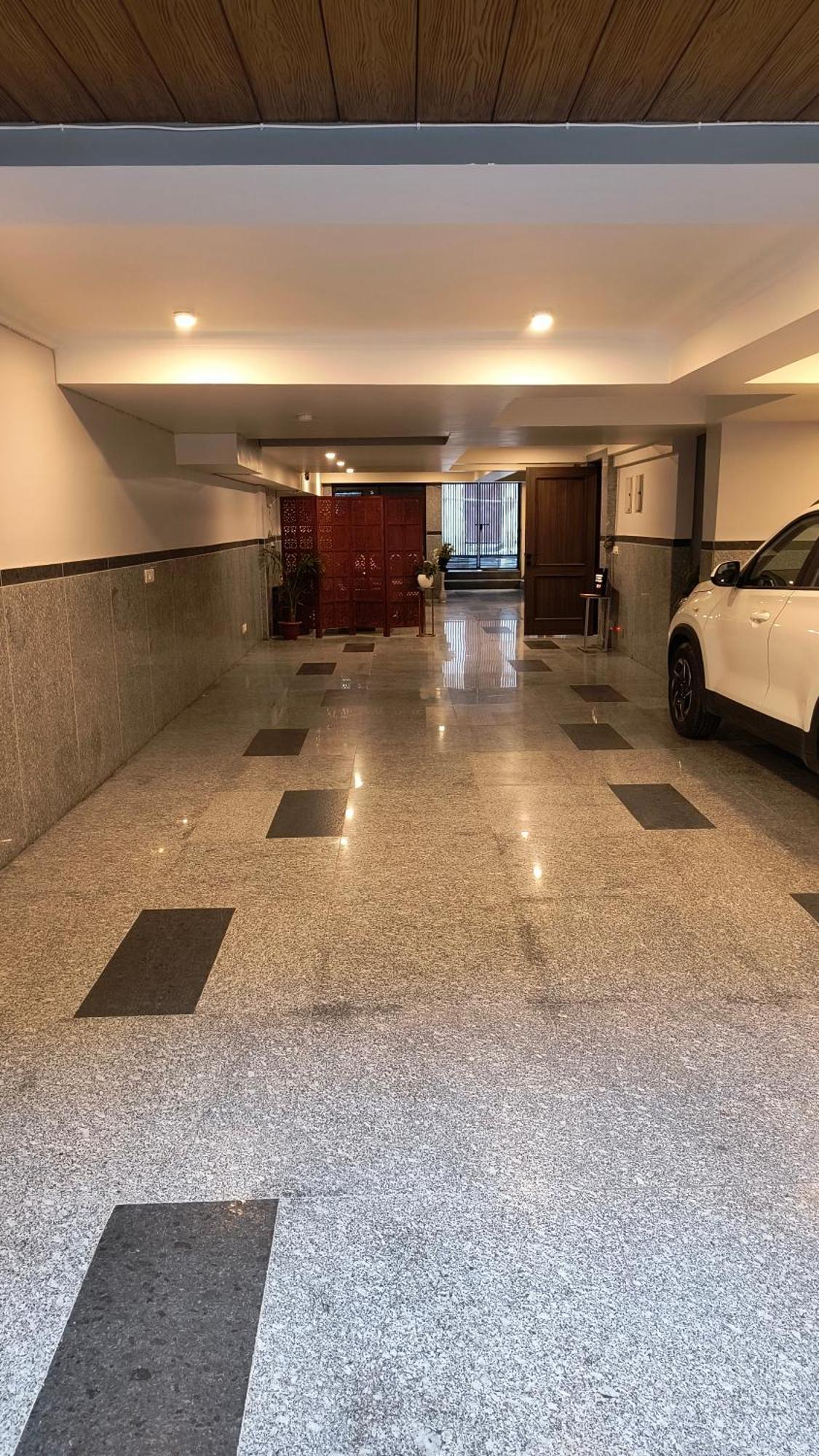 Hotel Gianmala Residency South Extension Near Aiims Delhi นิวเดลี ภายนอก รูปภาพ