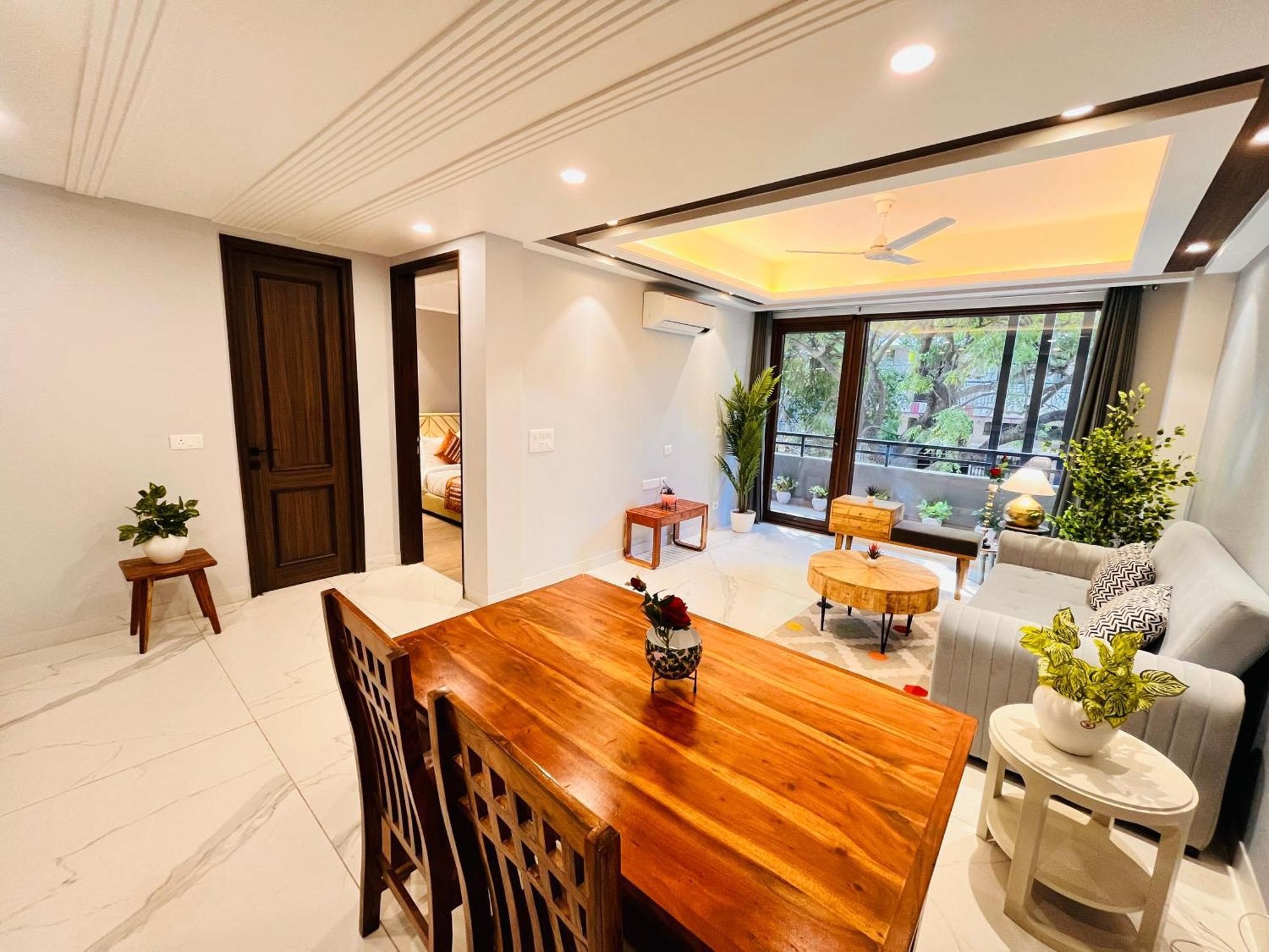 Hotel Gianmala Residency South Extension Near Aiims Delhi นิวเดลี ภายนอก รูปภาพ