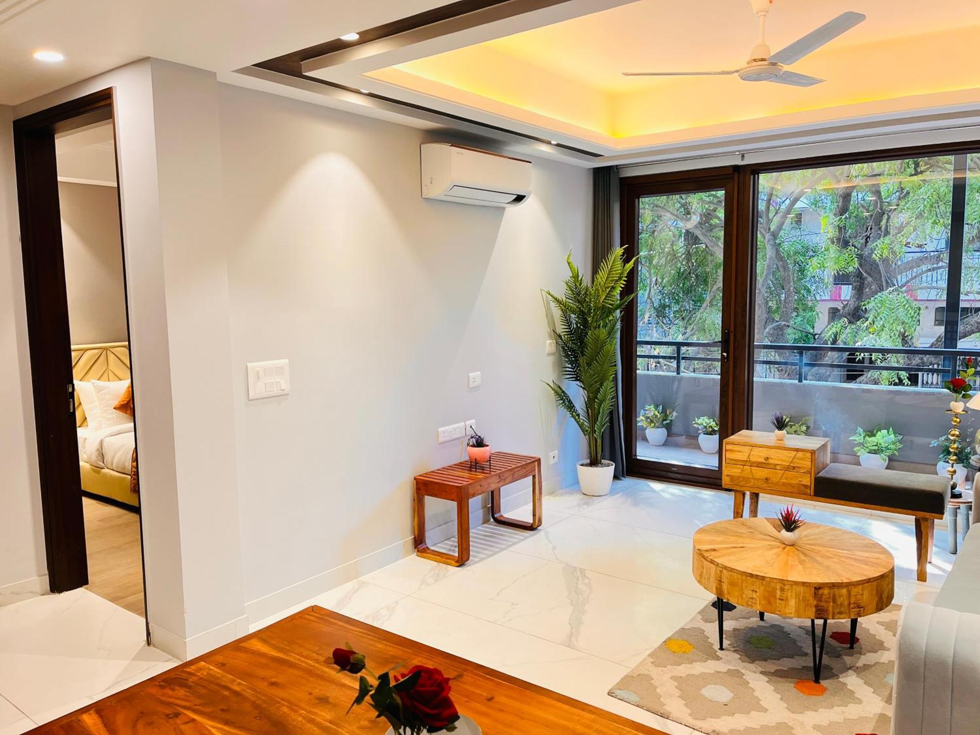 Hotel Gianmala Residency South Extension Near Aiims Delhi นิวเดลี ภายนอก รูปภาพ