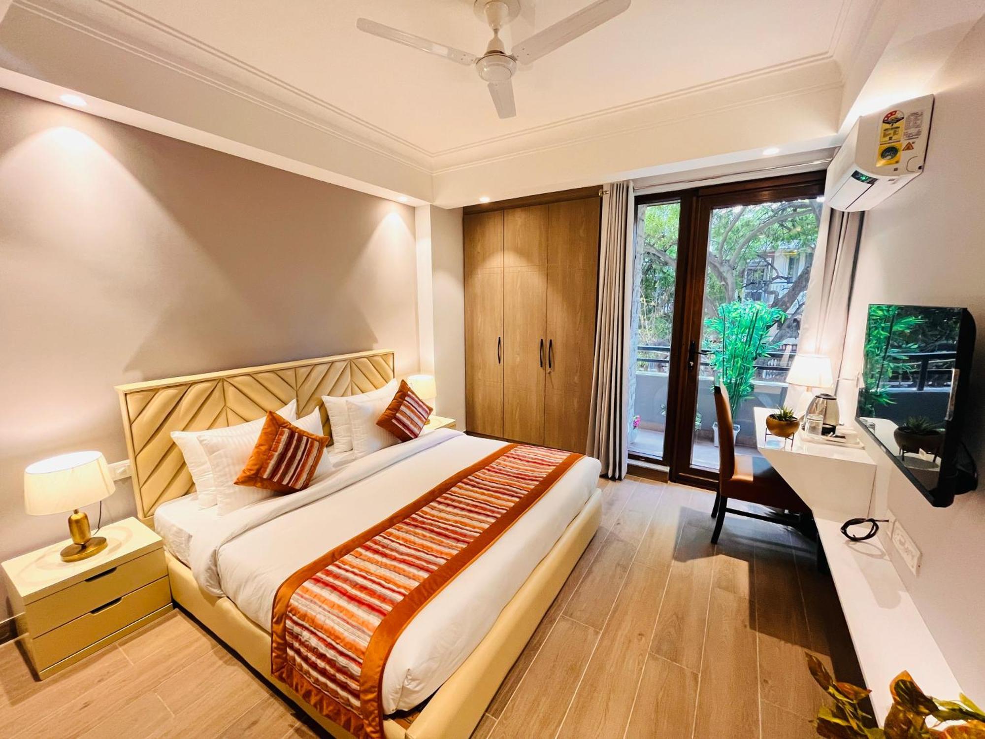 Hotel Gianmala Residency South Extension Near Aiims Delhi นิวเดลี ภายนอก รูปภาพ