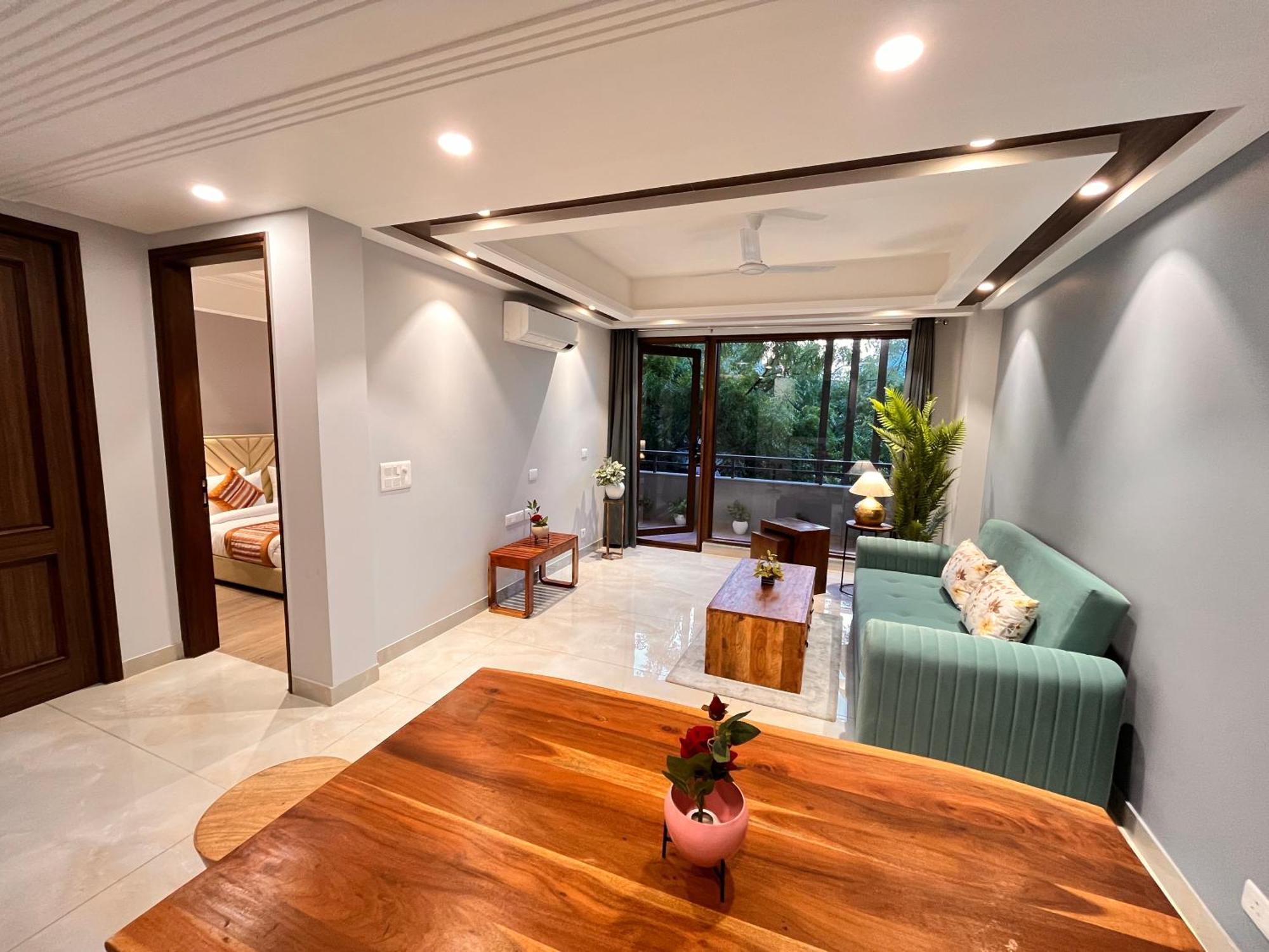 Hotel Gianmala Residency South Extension Near Aiims Delhi นิวเดลี ภายนอก รูปภาพ